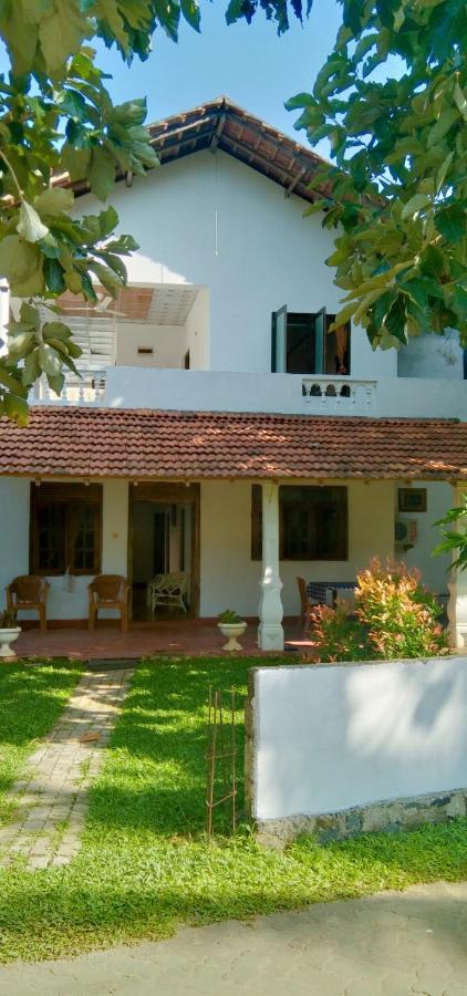 Talalla Bay Inn Beach Bangolow Bagian luar foto
